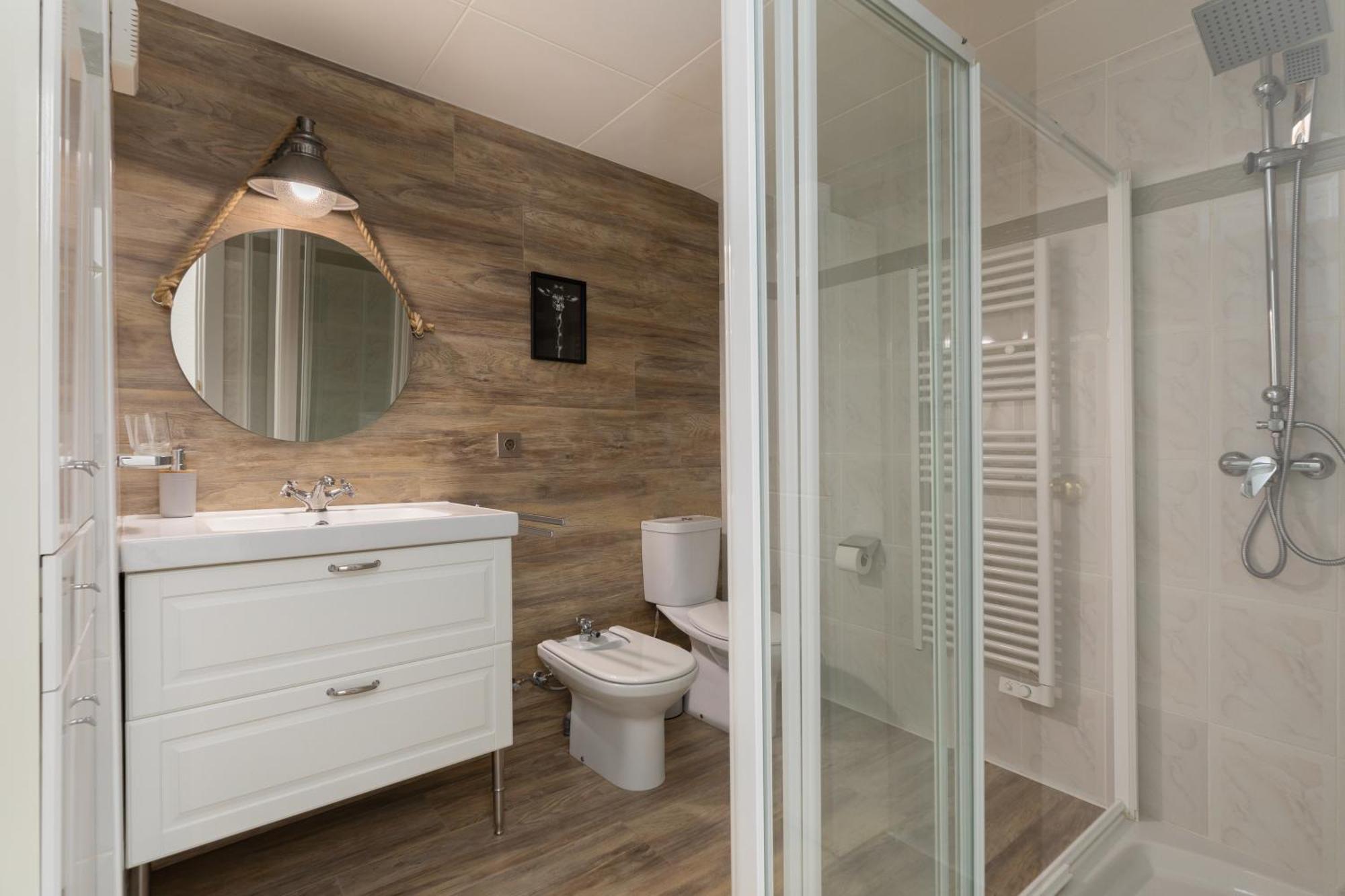 Hauzify I Center S'Agaro Apartment ภายนอก รูปภาพ