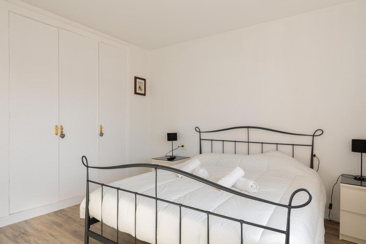 Hauzify I Center S'Agaro Apartment ภายนอก รูปภาพ